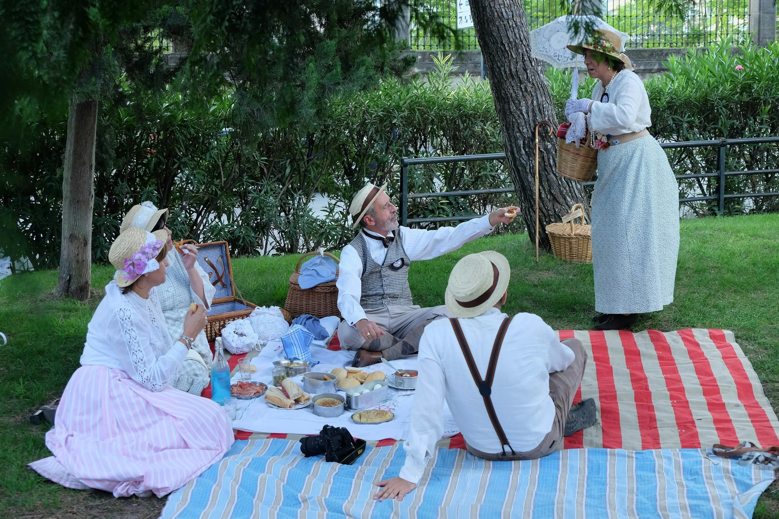1:00- October 31st- Picnic at Vance's