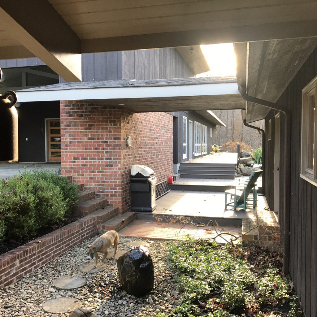  Breezeway between the house and art studio. 