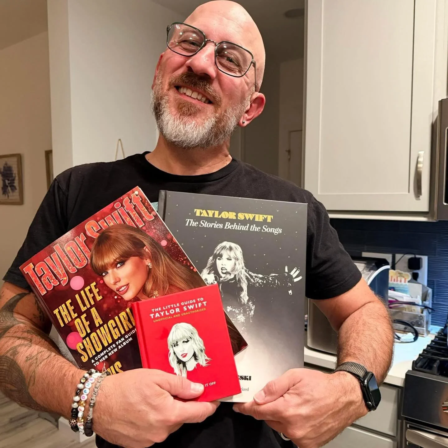 Resident Taylor Swift enthusiast, cat dad extraordinaire, realtor by day / LTP Program Coordinator by night, secret baker and hands-down one of the best coworkers you could possibly ask for.

Join us in wishing @kraiger68 a very Happy Birthday! We ho