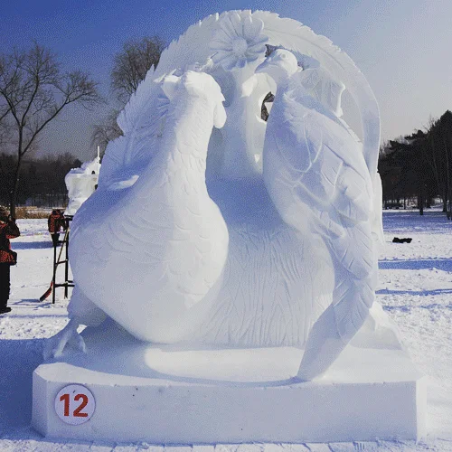 3rd Place at the Harbin International Snow Sculpture Expo

#tbt #harbin #sunisland #harbinsnowandicefestival #snowart  #snowsculpture #sculpture #westvillagedetroit
