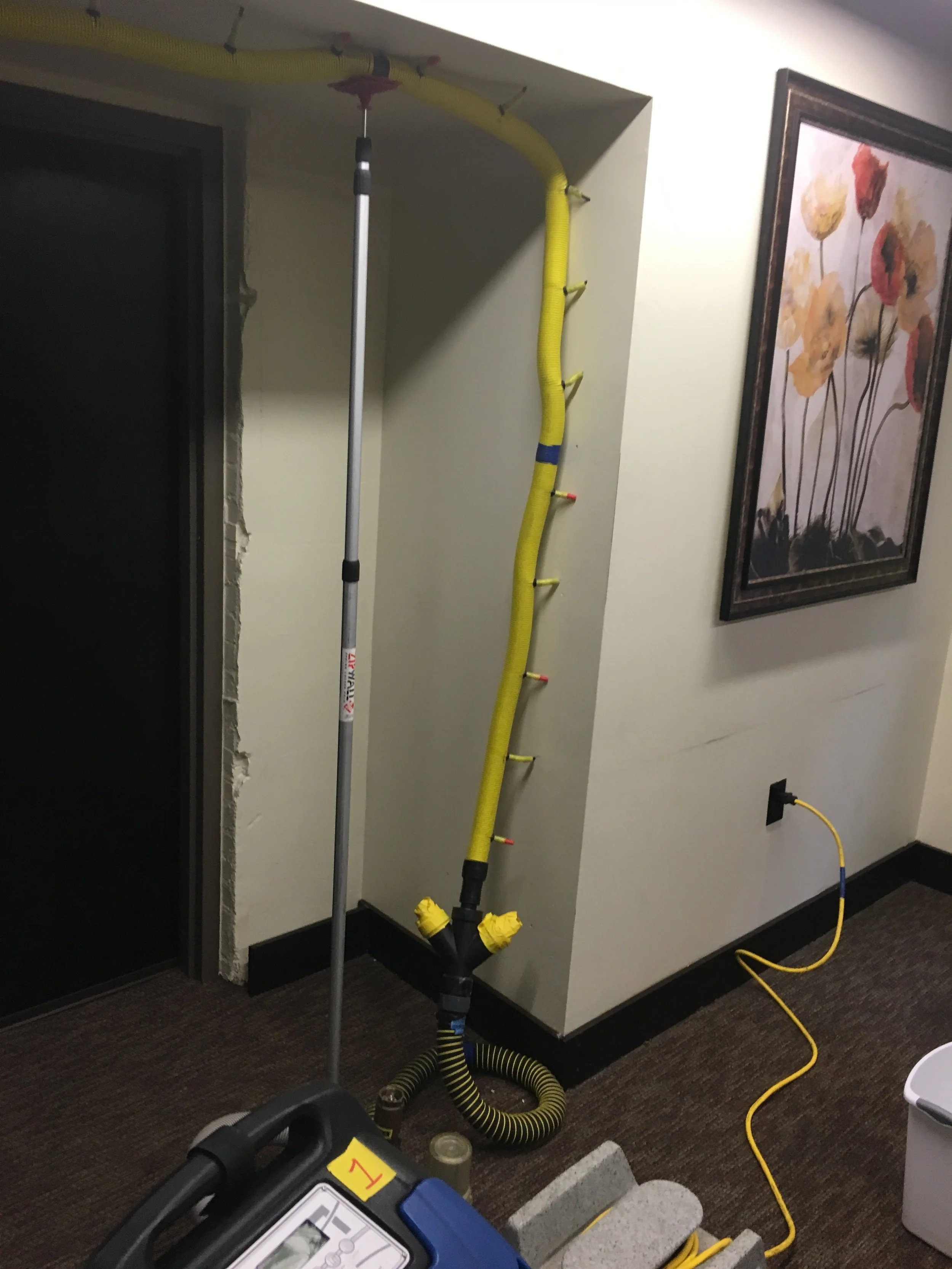   High pressure system drying wet wall cavity  