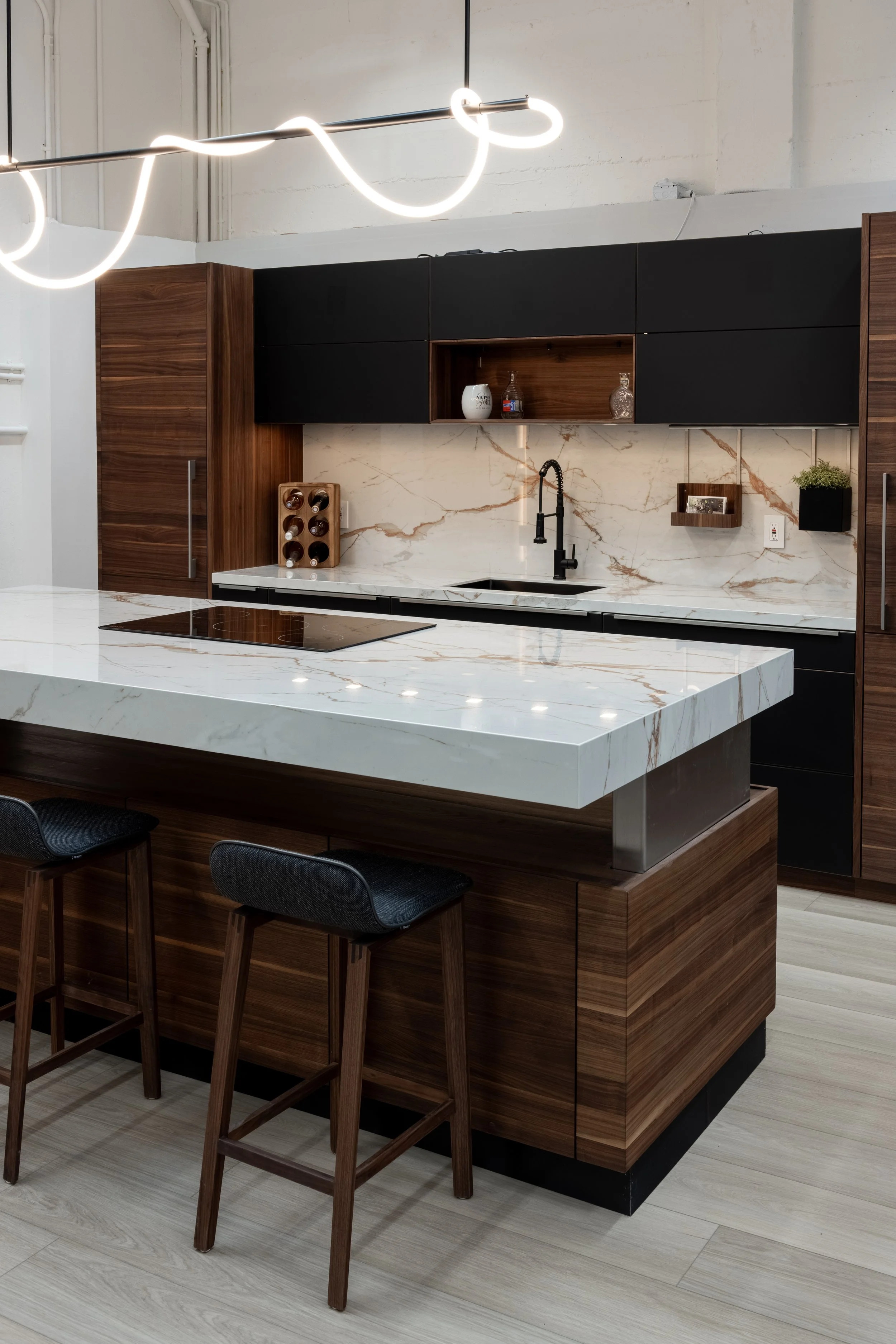 Artezia Showroom -123948 takasphoto.com.jpg