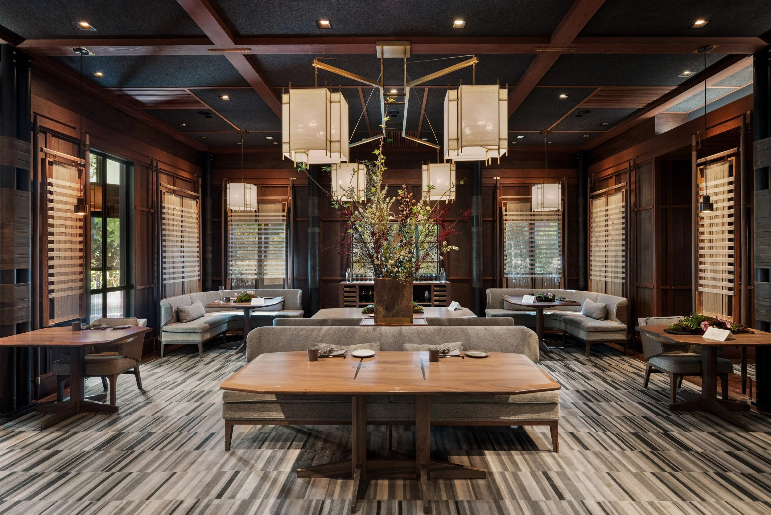 Michelin Guide 3 Star Restaurant, Interior Photo