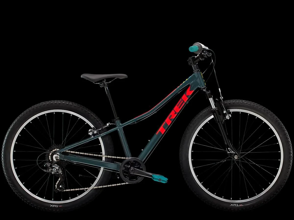 Get your kids a gift that will get them off their screens and outdoors! We have kids bikes, BMX bikes, and mountain bikes in stock and ready to roll under your Christmas tree 🚲🎄
https://www.johnscyclery.com