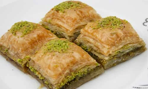 Desserts range from milk based tastes to baklava like pastries.