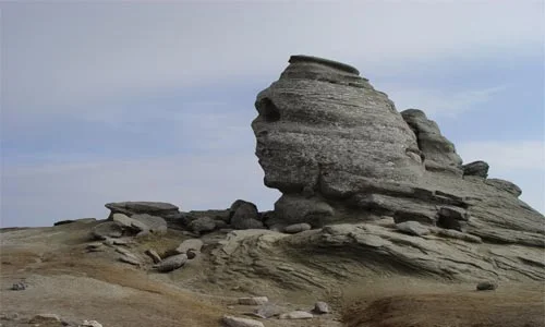 Sphinx Plateau