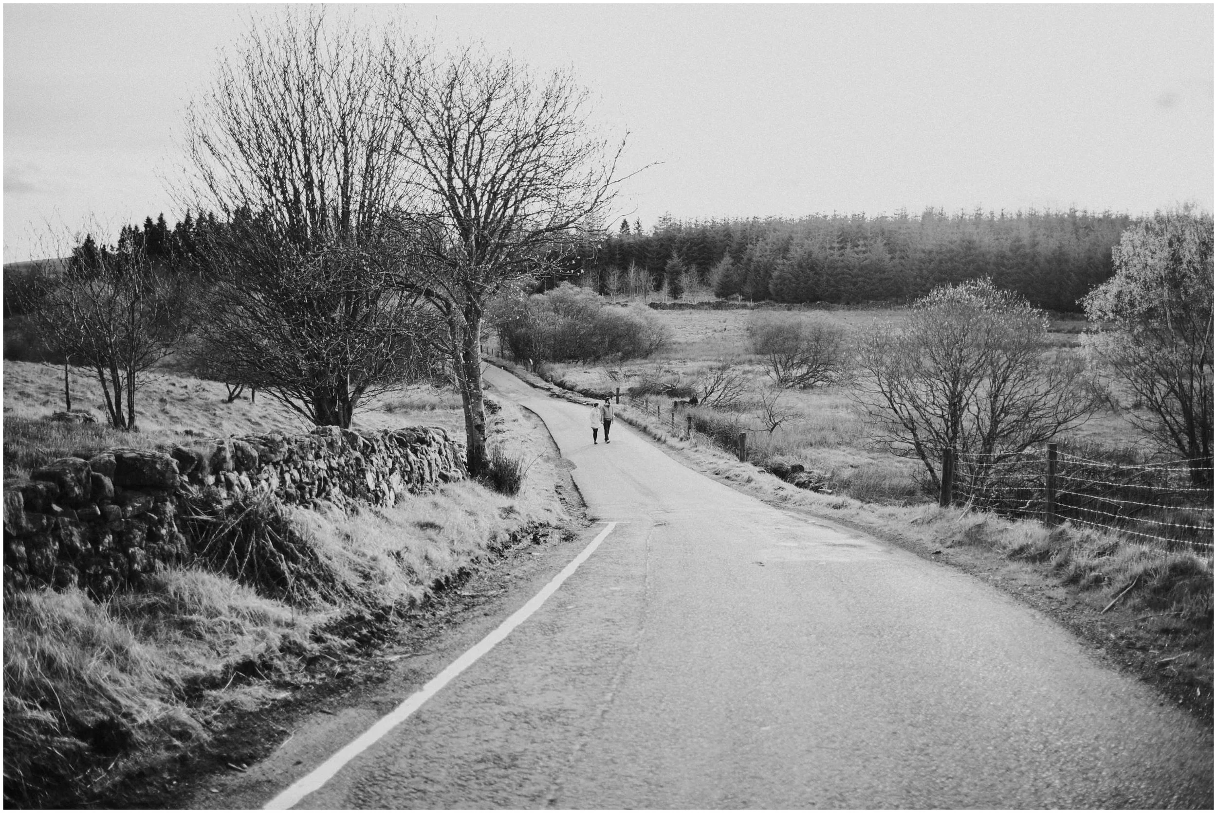 Fraser Thirza Photography 78 Glasgow Wedding Photographer Mugdock Country Park_0014.jpg
