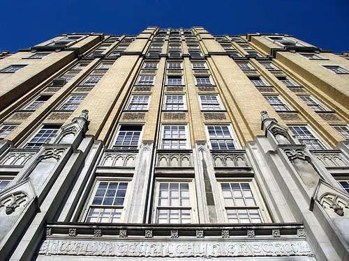 Brooklyn-Tech-HS.jpg