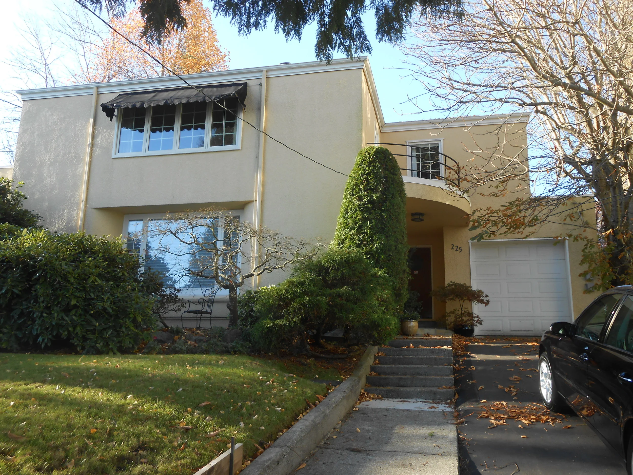 Newcastle ave.JPG