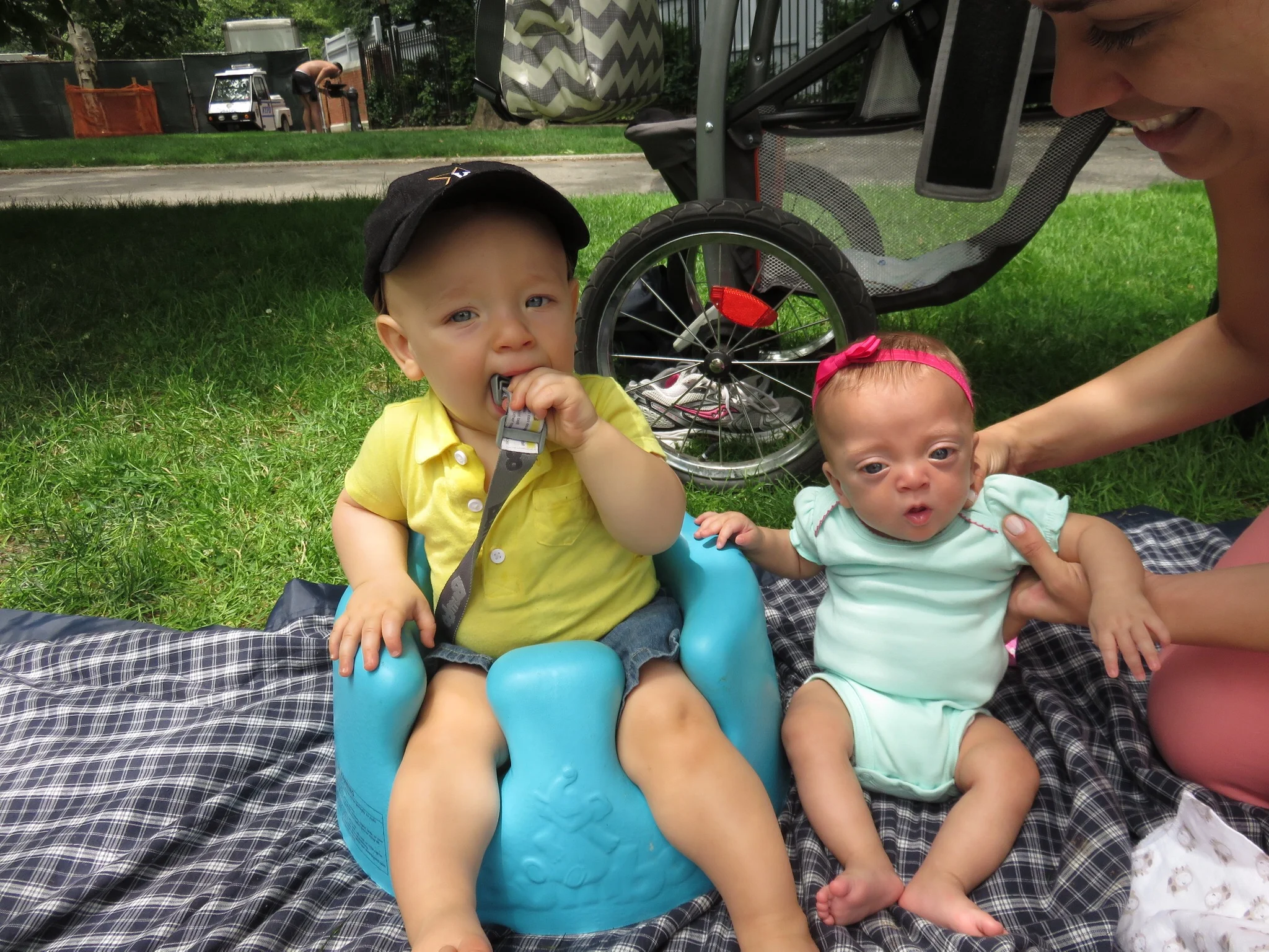 Back in NYC, Drea and Lucie enjoyed a picnic in Carl Shurz Park with Luke & Maggie.