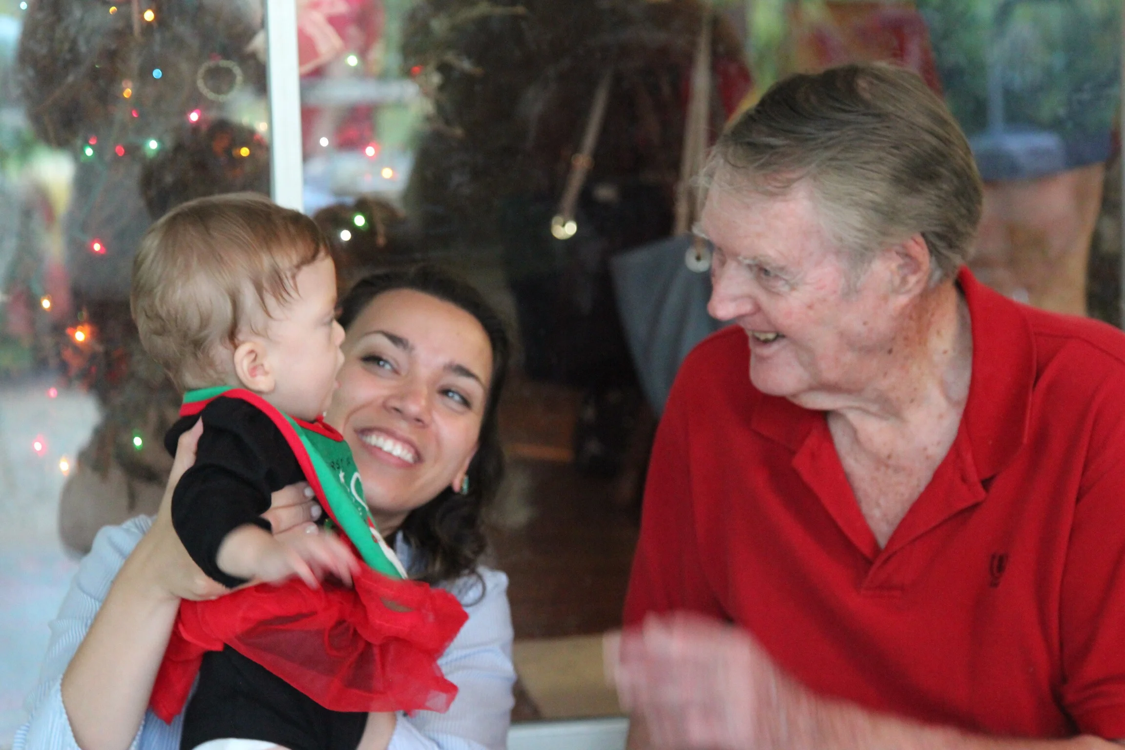 Christmas dinner with her Great Grandpa