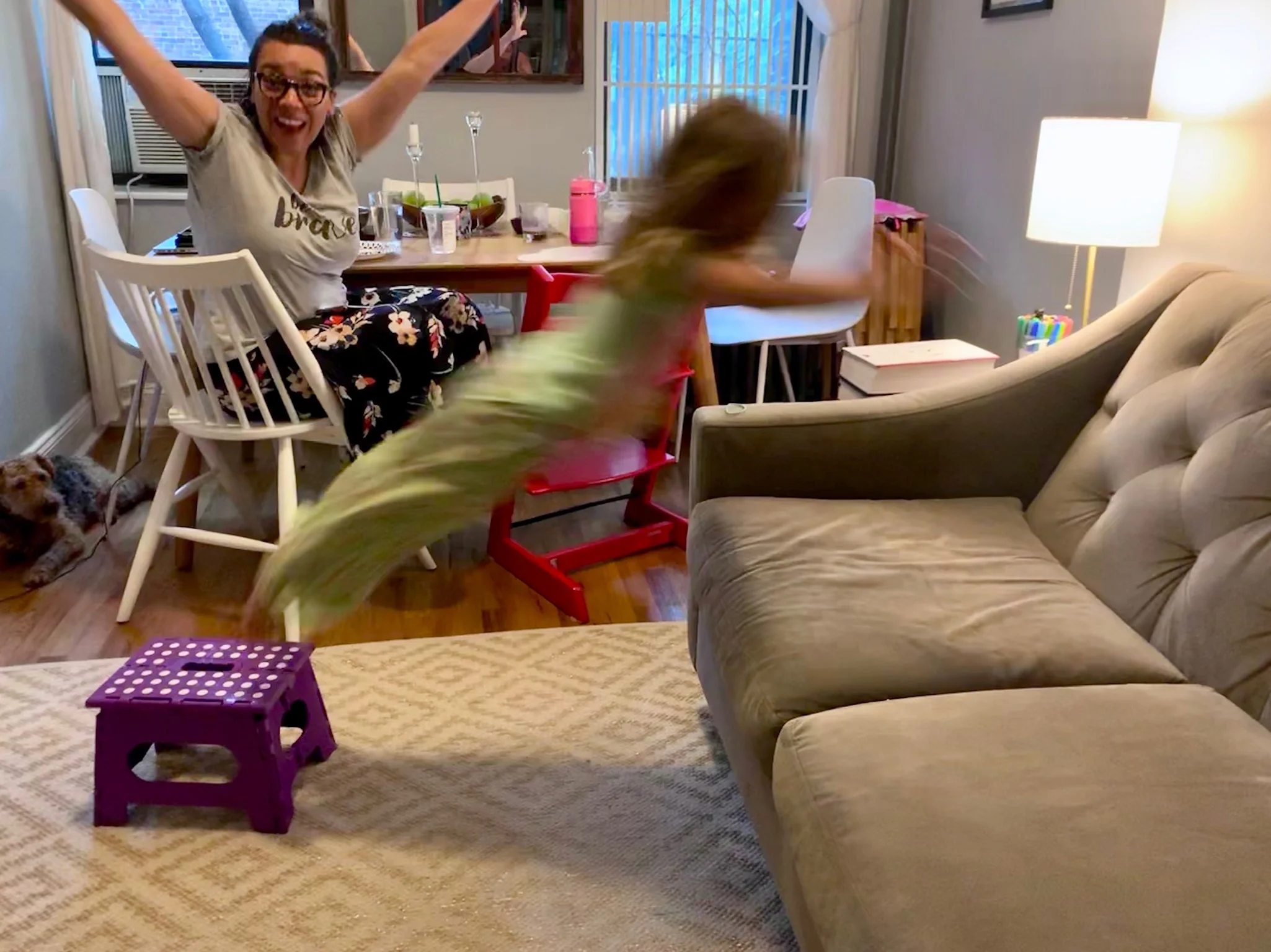 Look what I can do, guys!