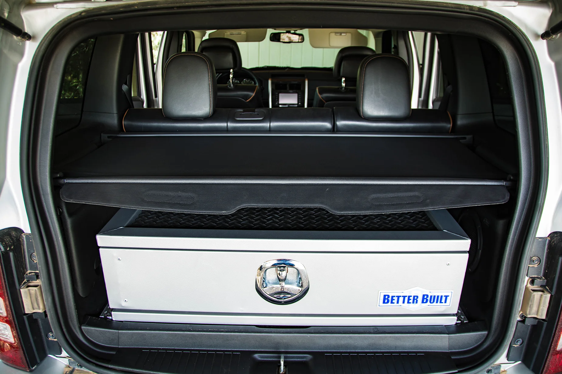 The Liberty has a roll out cover if we feel the need to cover the cargo area.