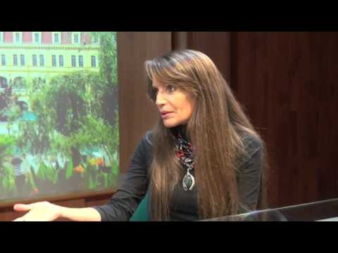 CHARLANDO CON ELIZABETH 13 ABRIL 2016