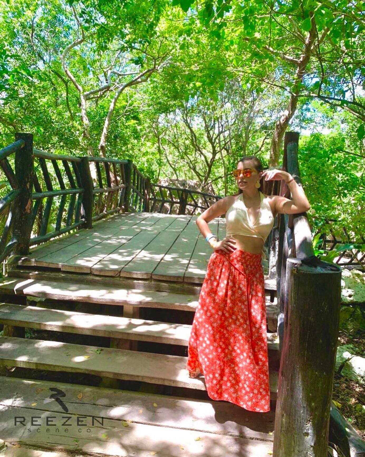 Cross the bridge, the journey is beautiful...

Featured:
KAI (one Love) frame
Polarized Sunglass

Shop now @ reezensceneco.com

#bridge #nature #enjoylife #onelove #polarized #lifestyle #fashion #blogger #travel #cancun #mexico #ambassador #must-have