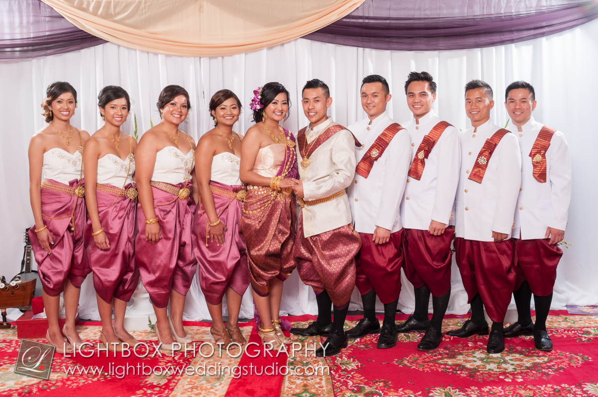 Khmer bridal 1b1011.jpg