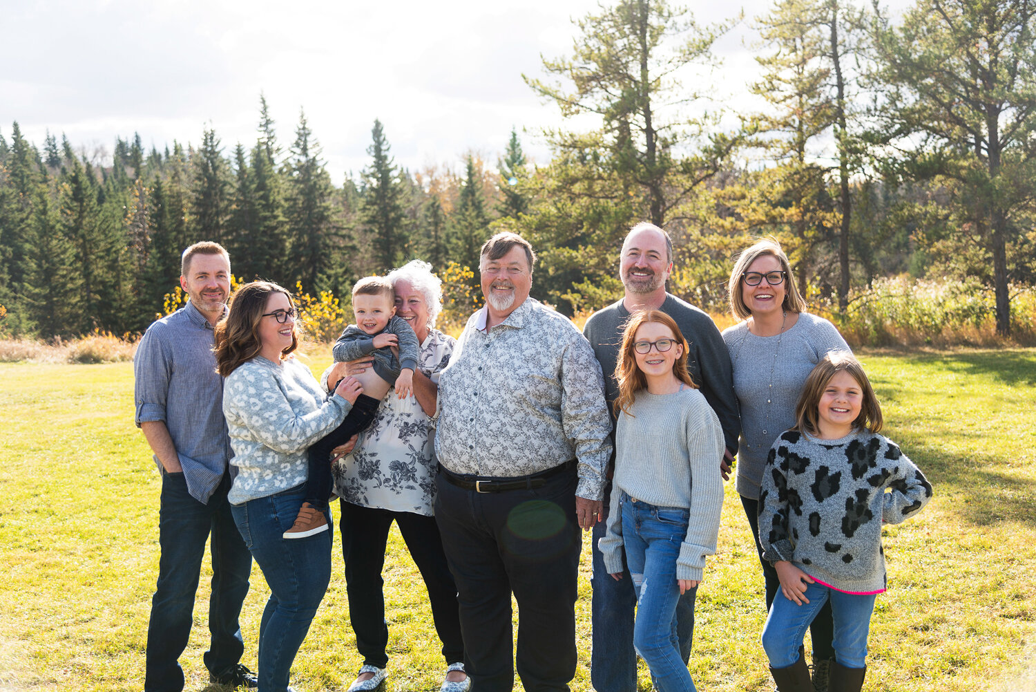 Edmonton Extended Fall Family Photography | Snow Valley Park | The Prosser Family