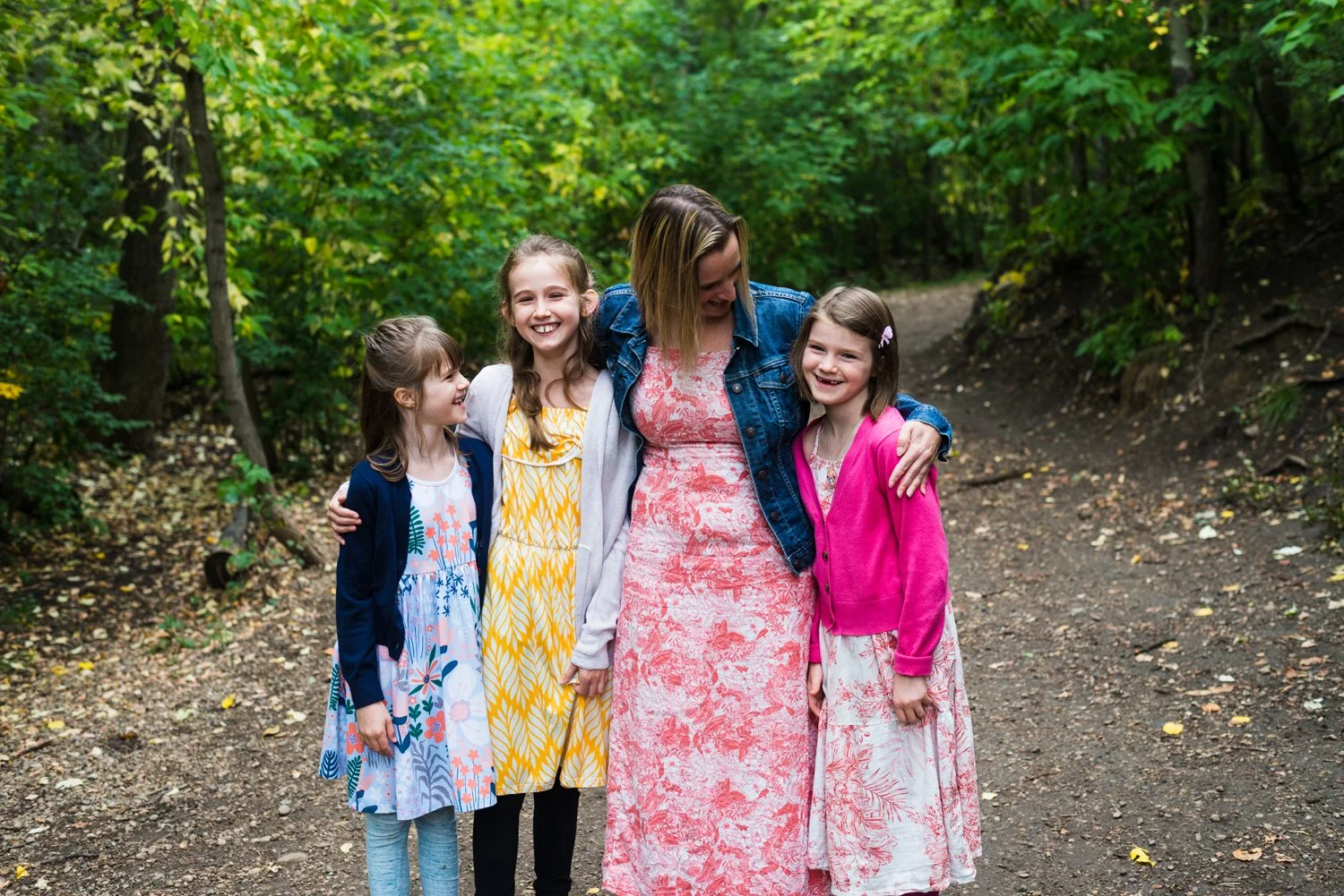 Edmonton Fall Family Photography | YEG Fall Photographer | Mill Creek Ravine 