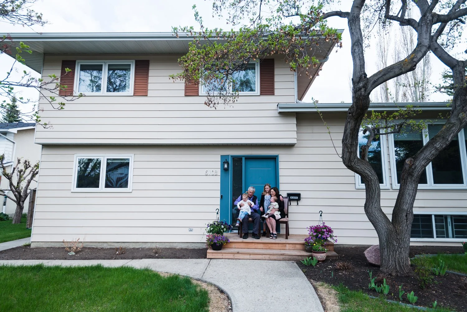 Edmonton Family Photographer | Grandparents Session | YEG Family Photography