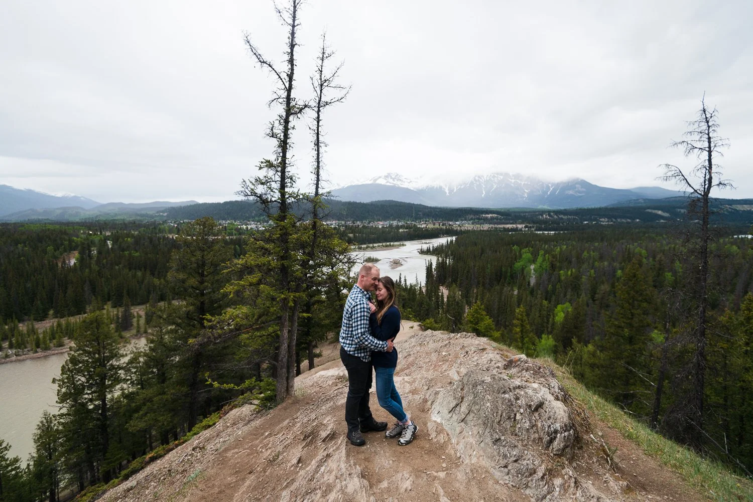 Jasper Engagement Session | Jasper Photographer | Old Fort Point 