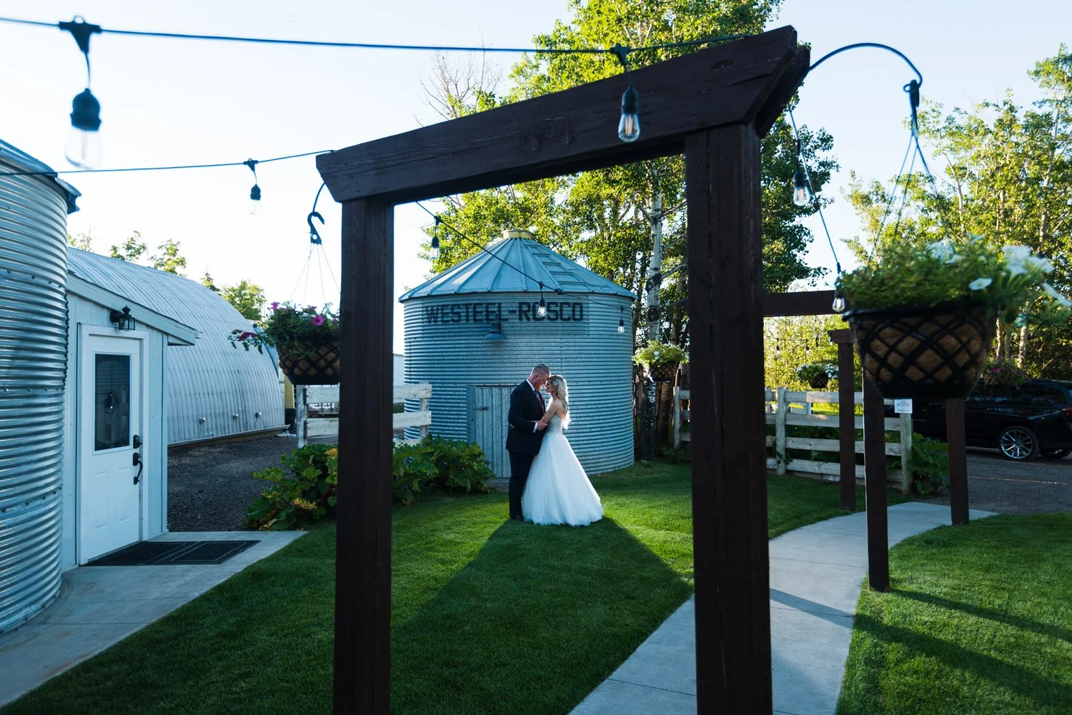 Edmonton Wedding Photography | Whitewood Barn Wedding | Johnny &amp; Jennifer