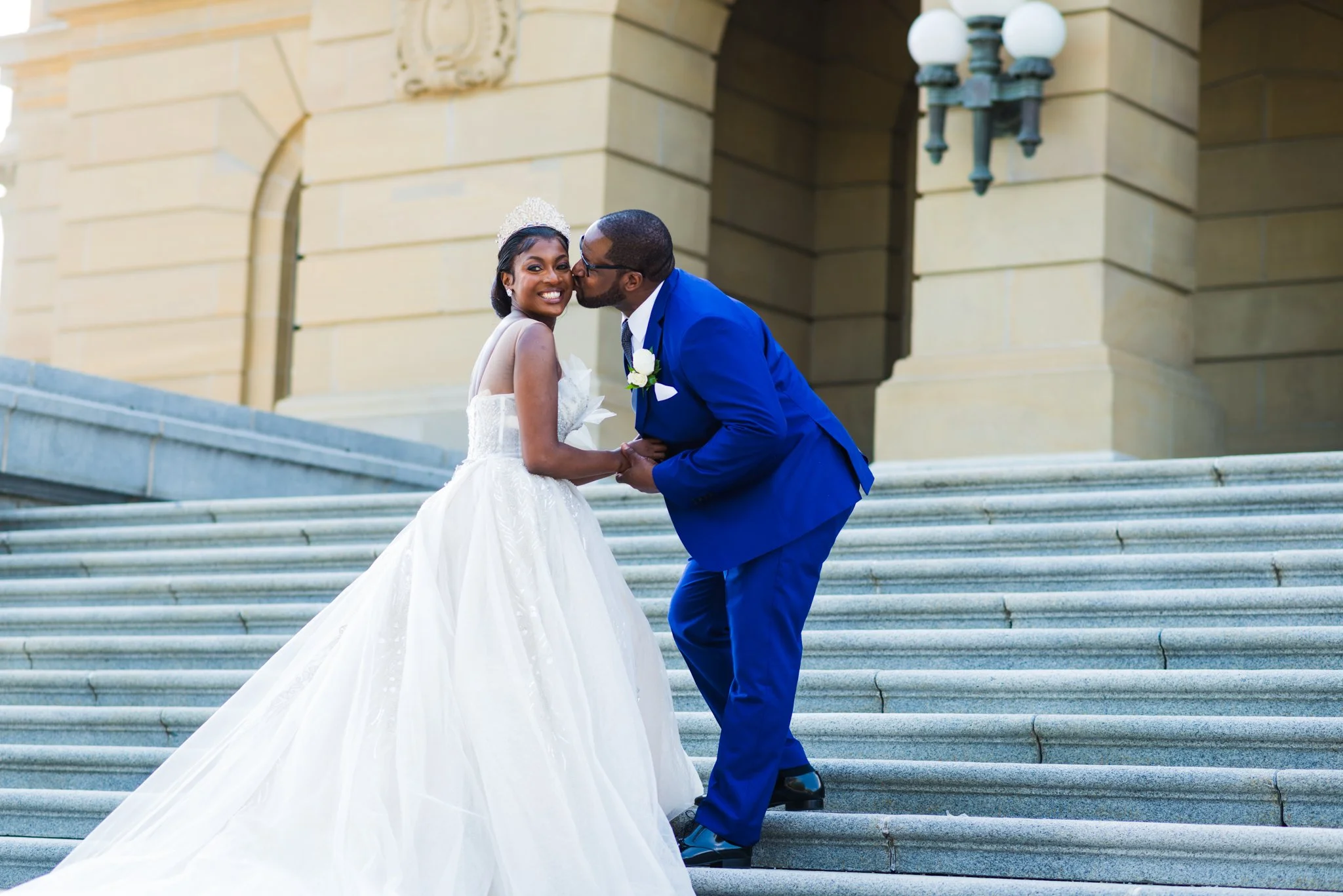 JW Mariott Wedding Photographer | Alberta Legislature Wedding 