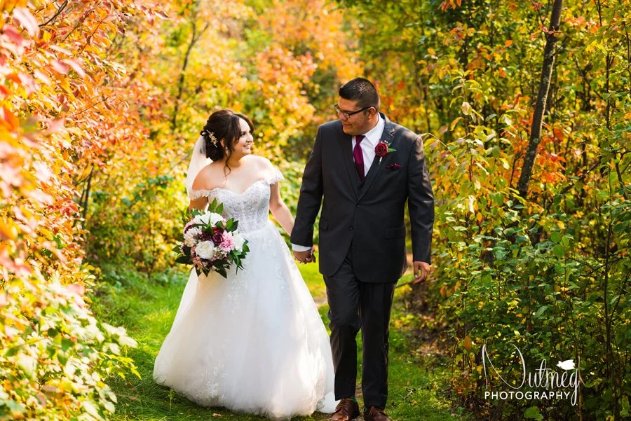 Lac La Biche Wedding Photography | Fall Lac La Biche Wedding 
