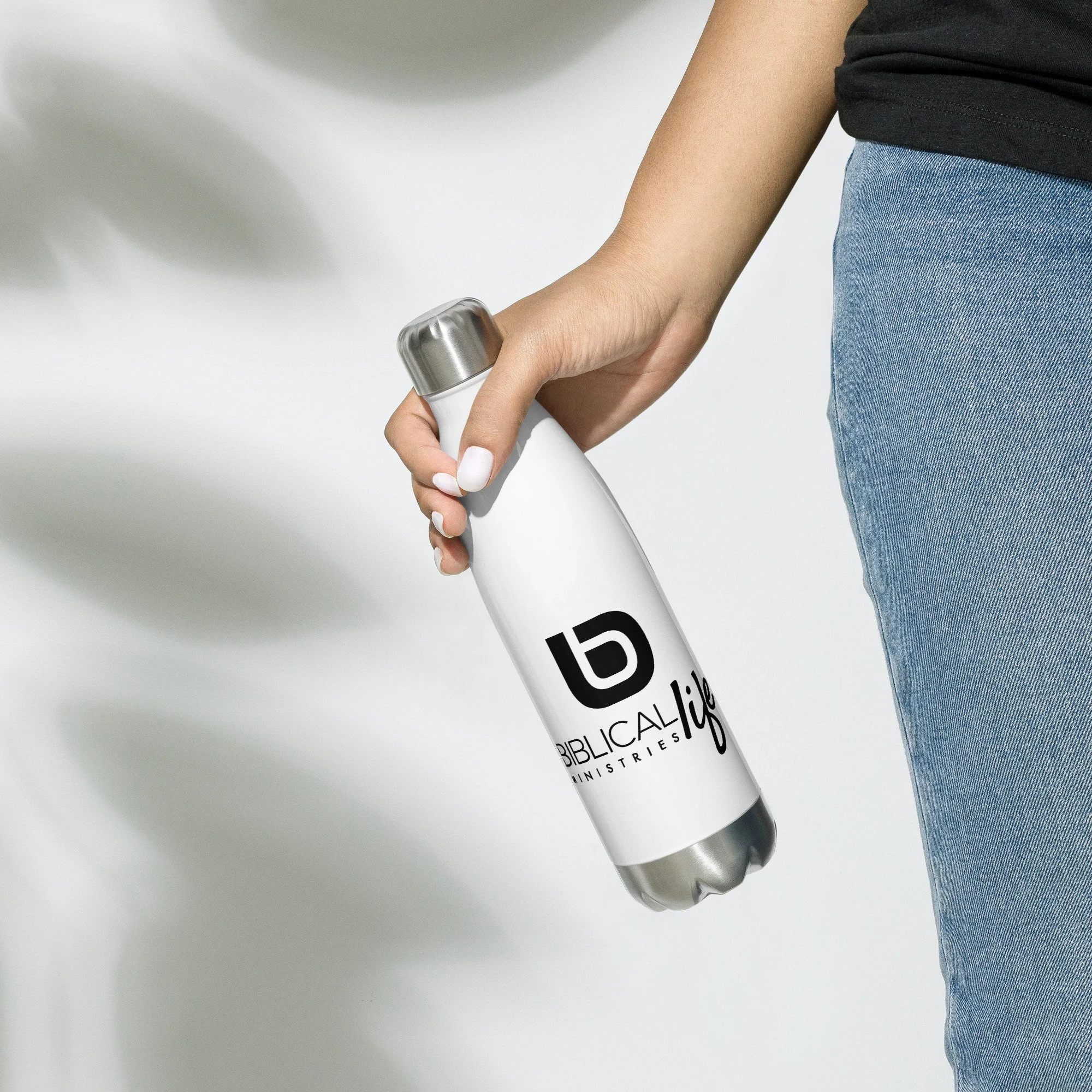 stainless-steel-water-bottle-white-17oz-front-2-620587db785dc.jpg