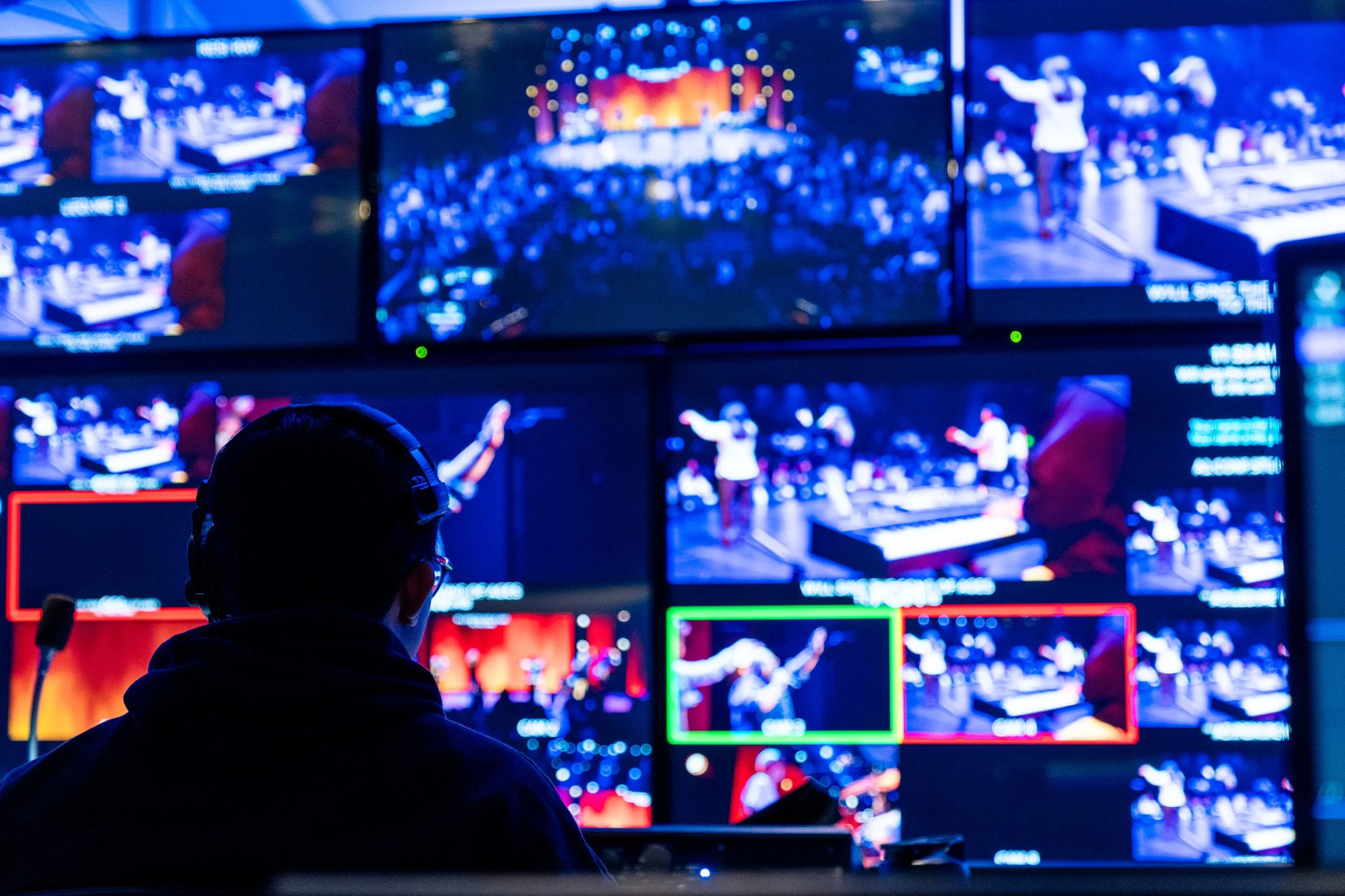 VIDEO DIRECTOR (Copy)