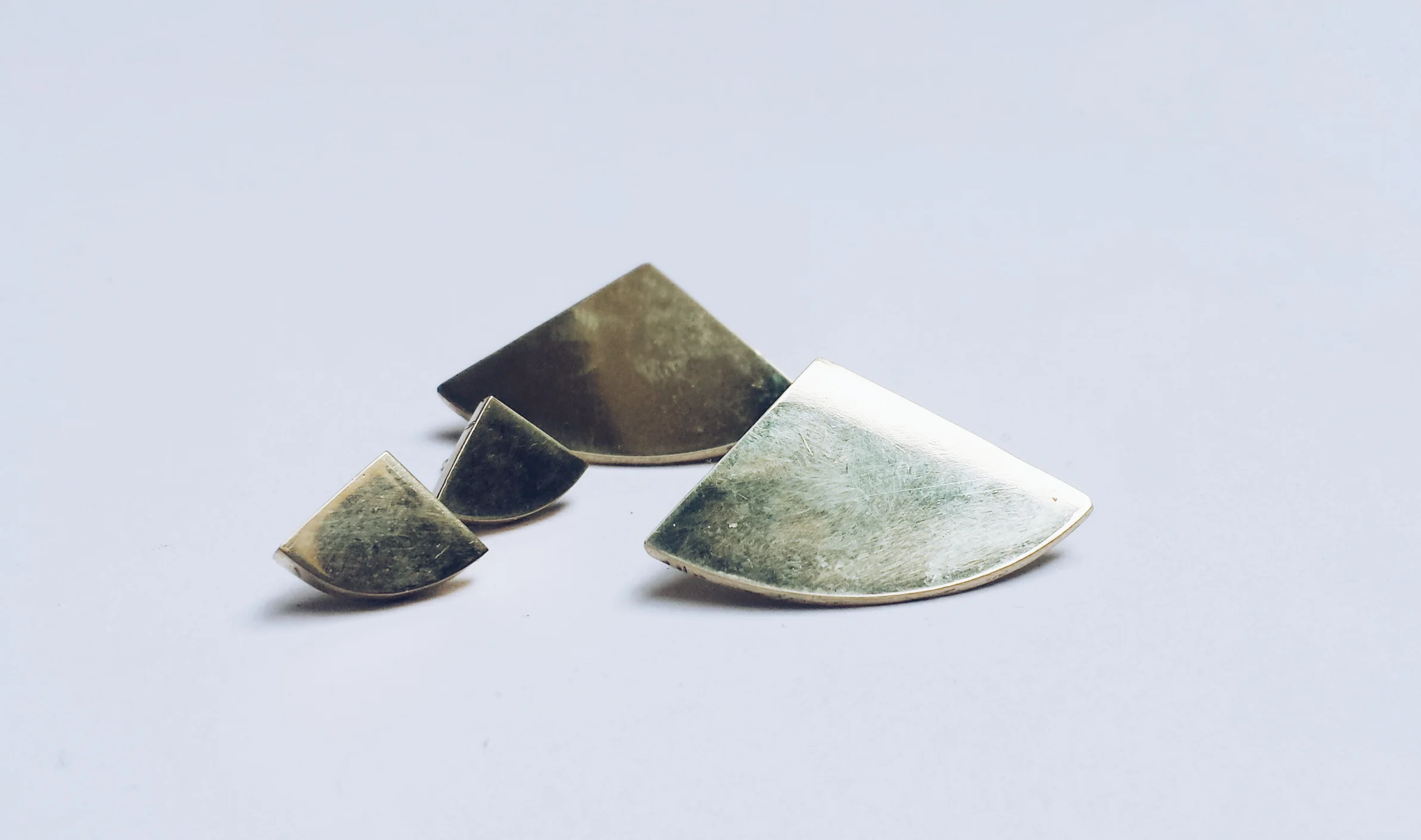 Copy of Mikri Téssera Stud by Elizabeth Leflar - SS16 - Minimalist Jewelry