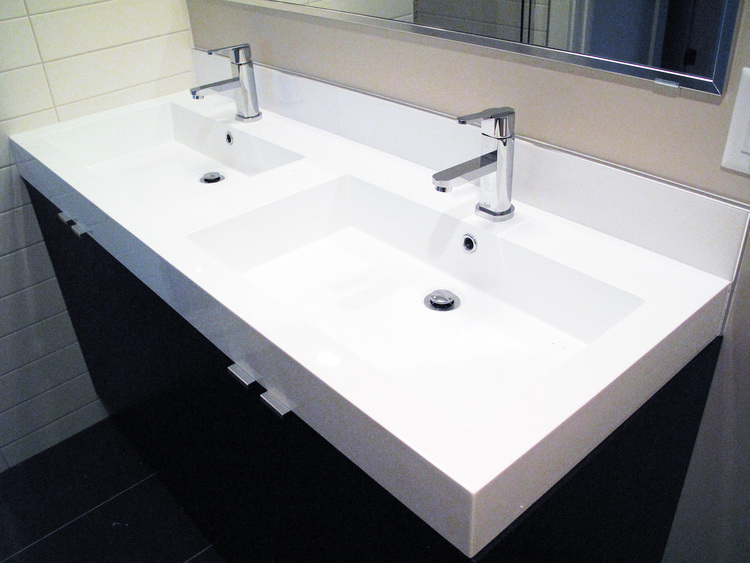 12.Custom+Home+-+Master+En+Suite+Sink.jpg