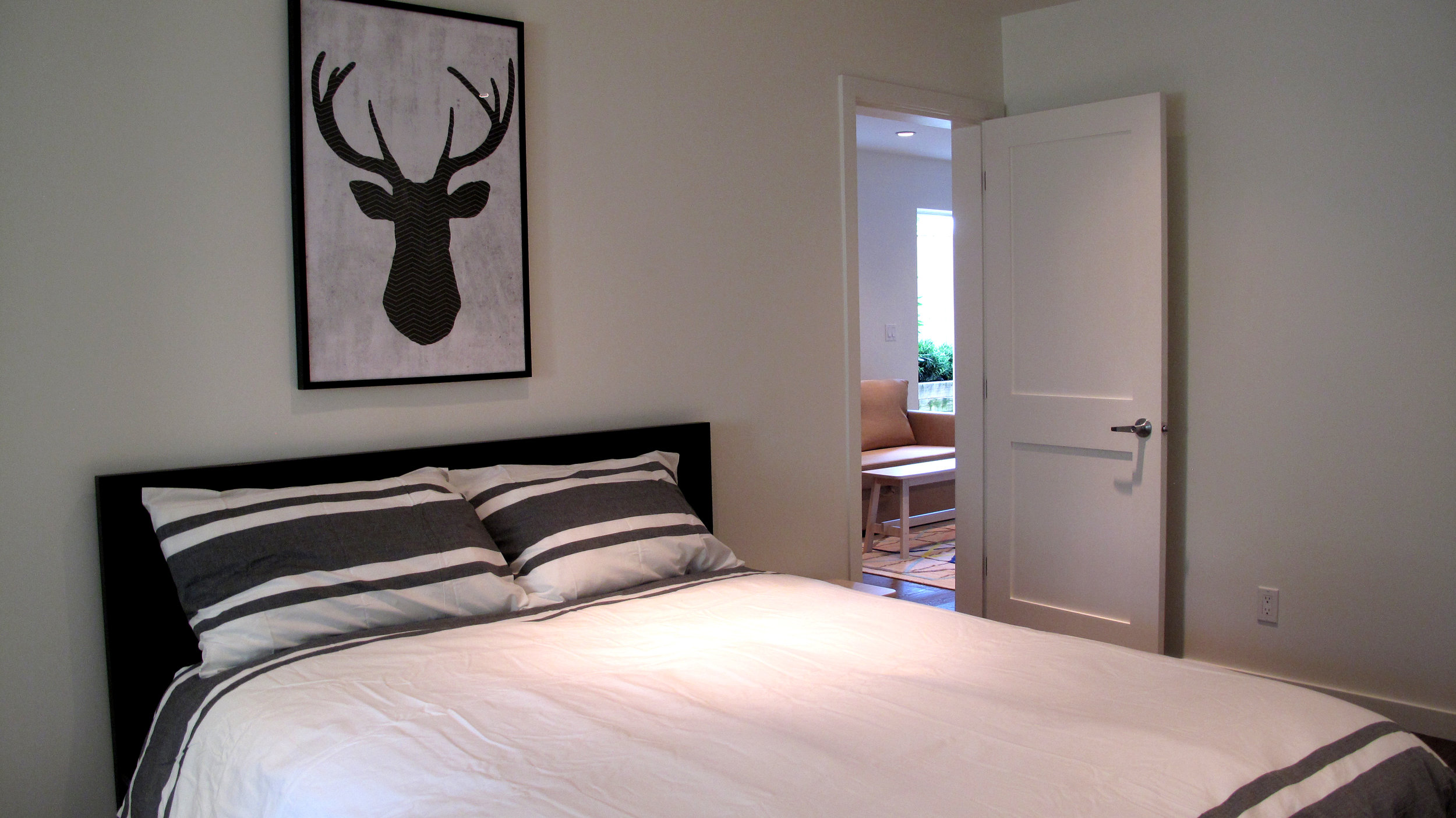 masterbed1.jpg