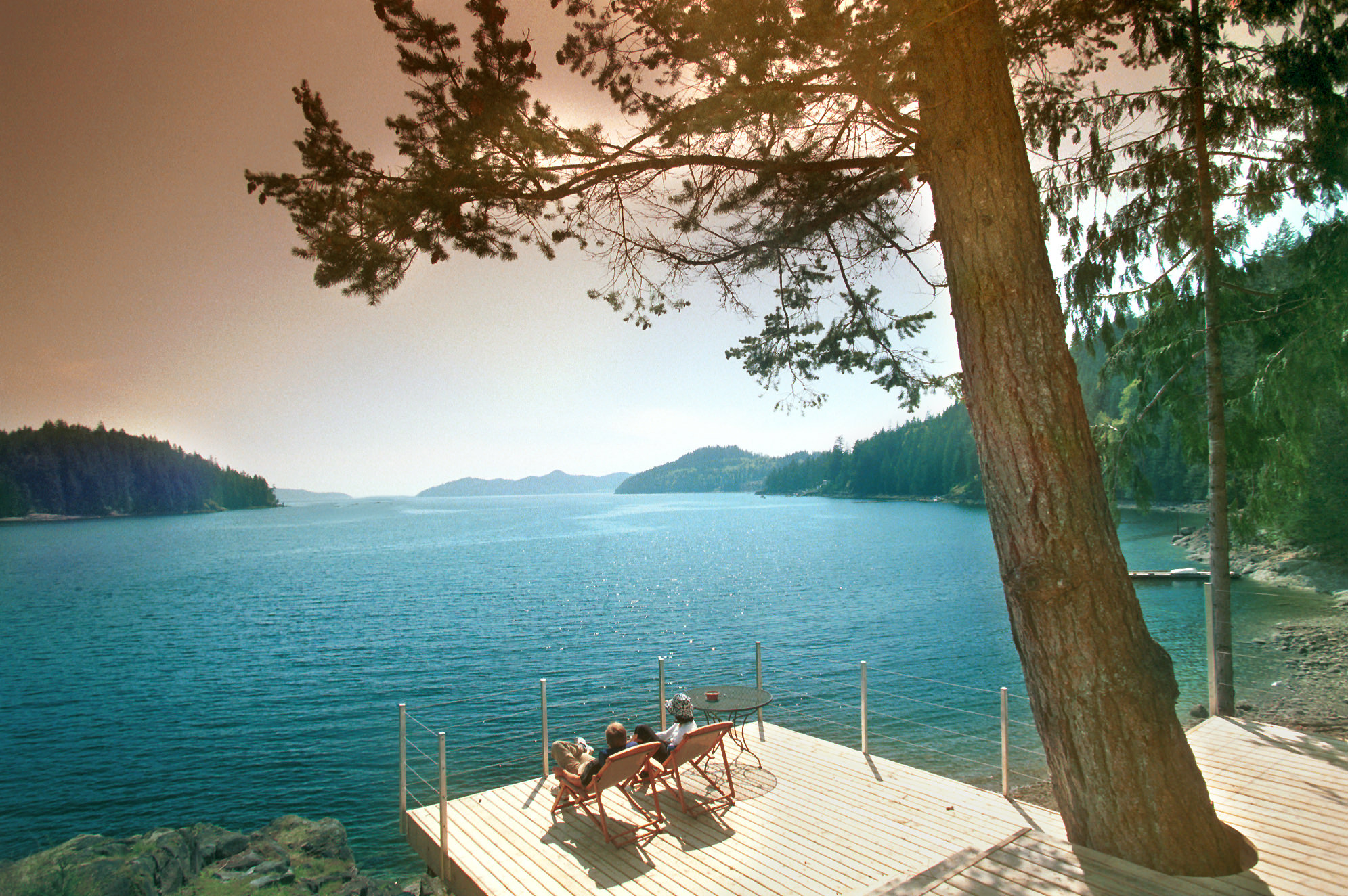 Gambier Island Cottage Deck