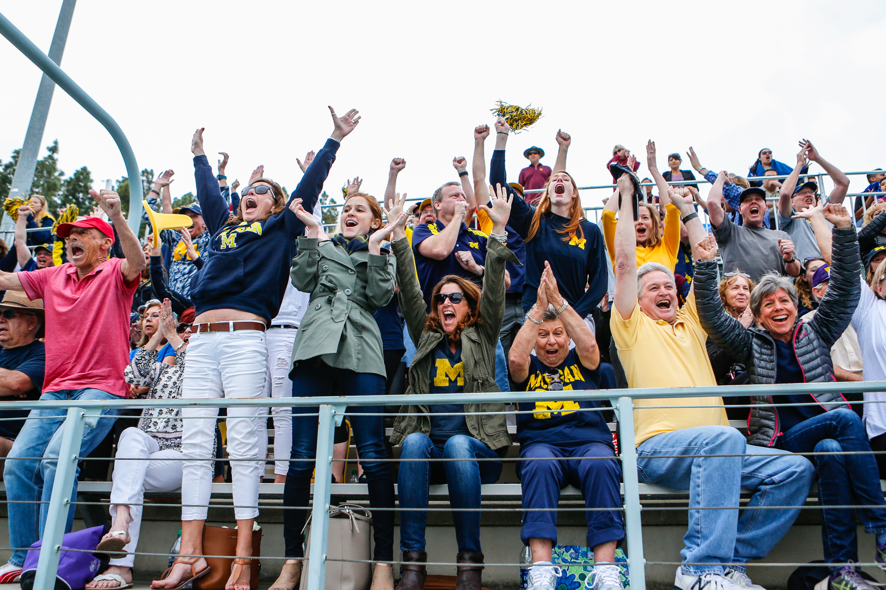 Crowd goes crazy after Michigan scores with a few seconds left.