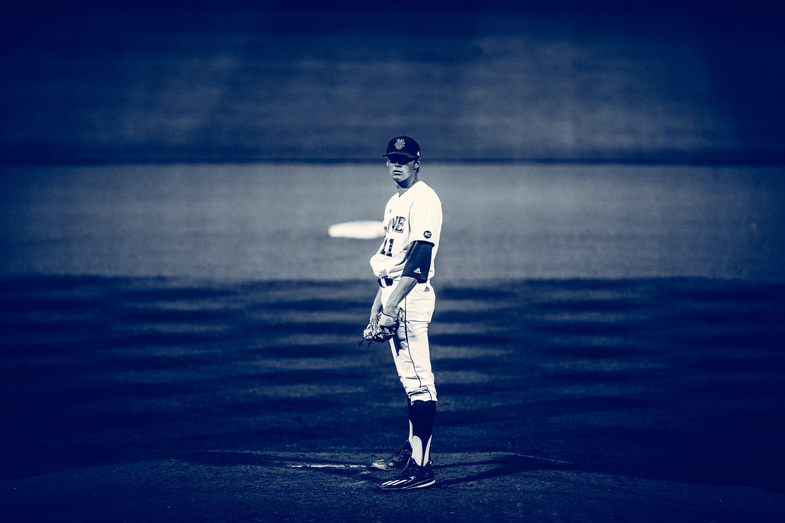 The pitcher just chilling. 
