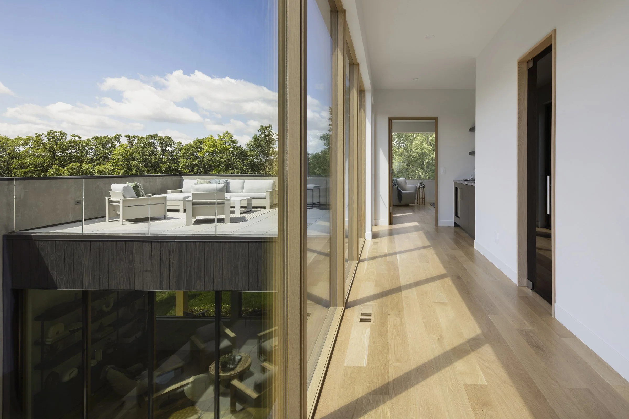 AHT + Sustainable 9 - Mississippi River Blvd - Interiors - 055.jpg
