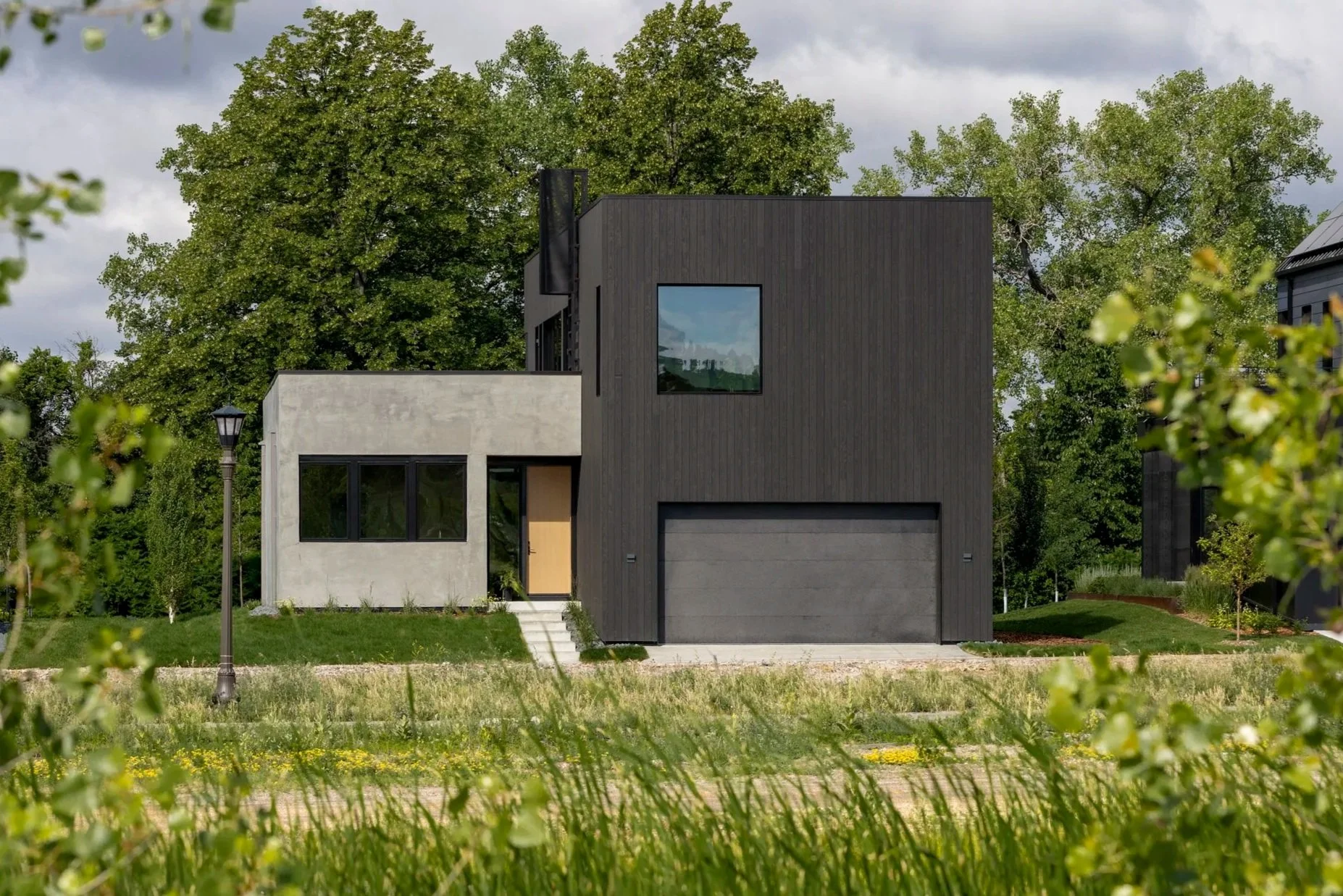 AHT+%2B+Sustainable+9+-+Mississippi+River+Blvd+-+Exteriors+-+006.jpg