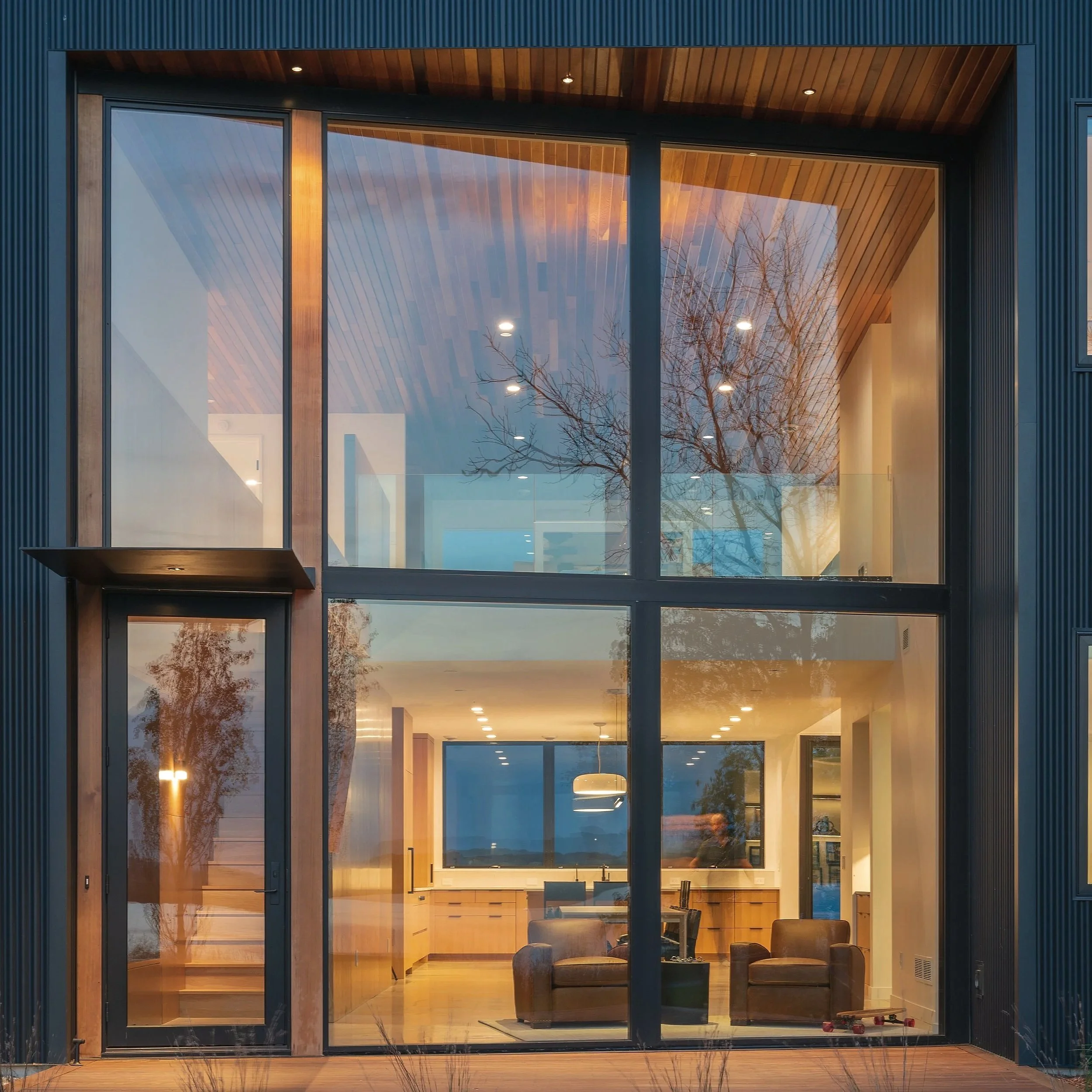 Strand Design_Lake Florida_Thumbnail_David McKay.jpg