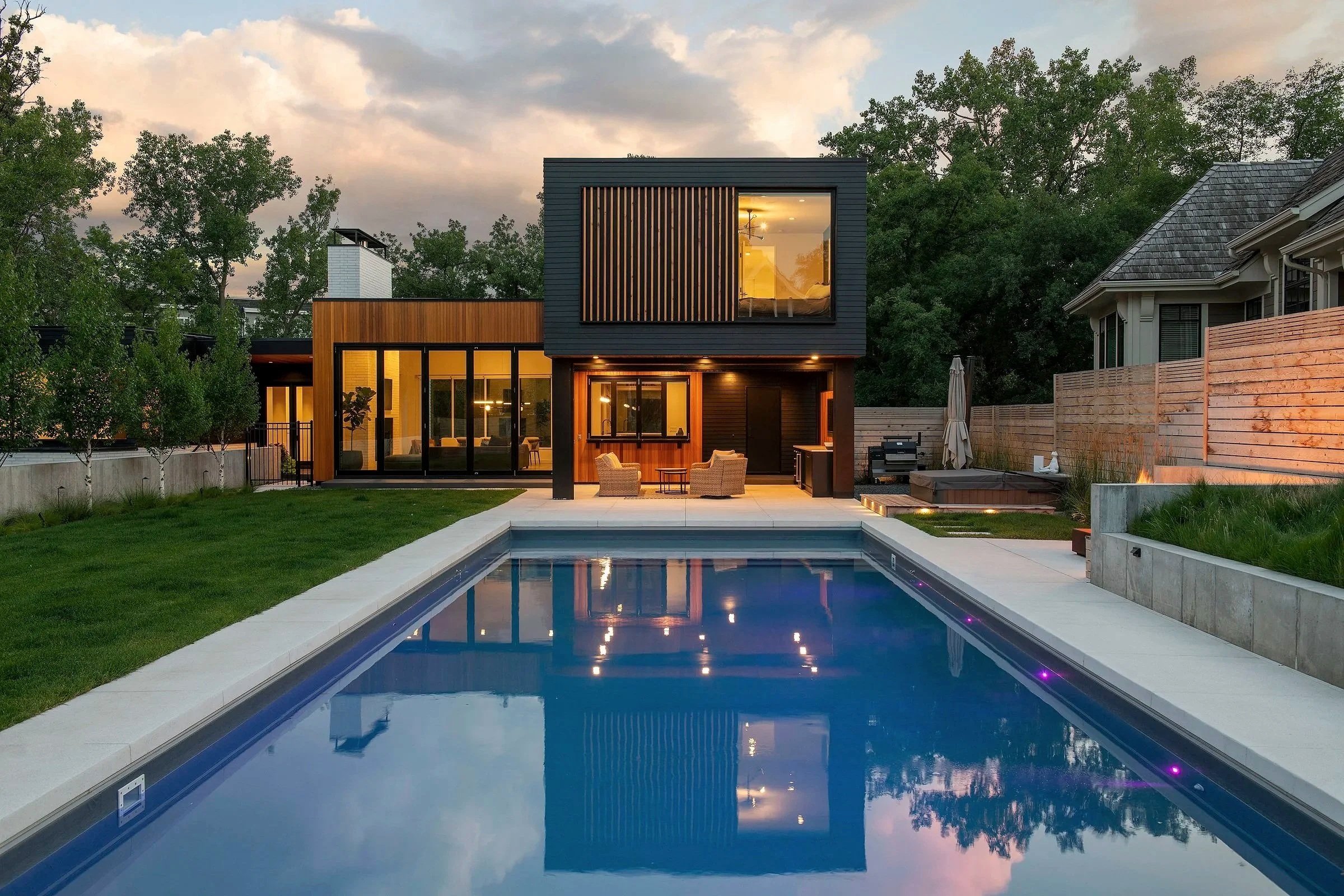 Strand Design_Plinth House_20.jpg