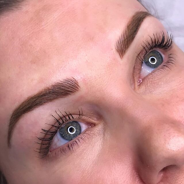 One of my combo brows in the archives! Feels like things will start to get back to &ldquo;normal&rdquo; again soon!! I&rsquo;m working on my calendar and scheduling as best I can without really having an exact date yet. Thank you everyone for your pa