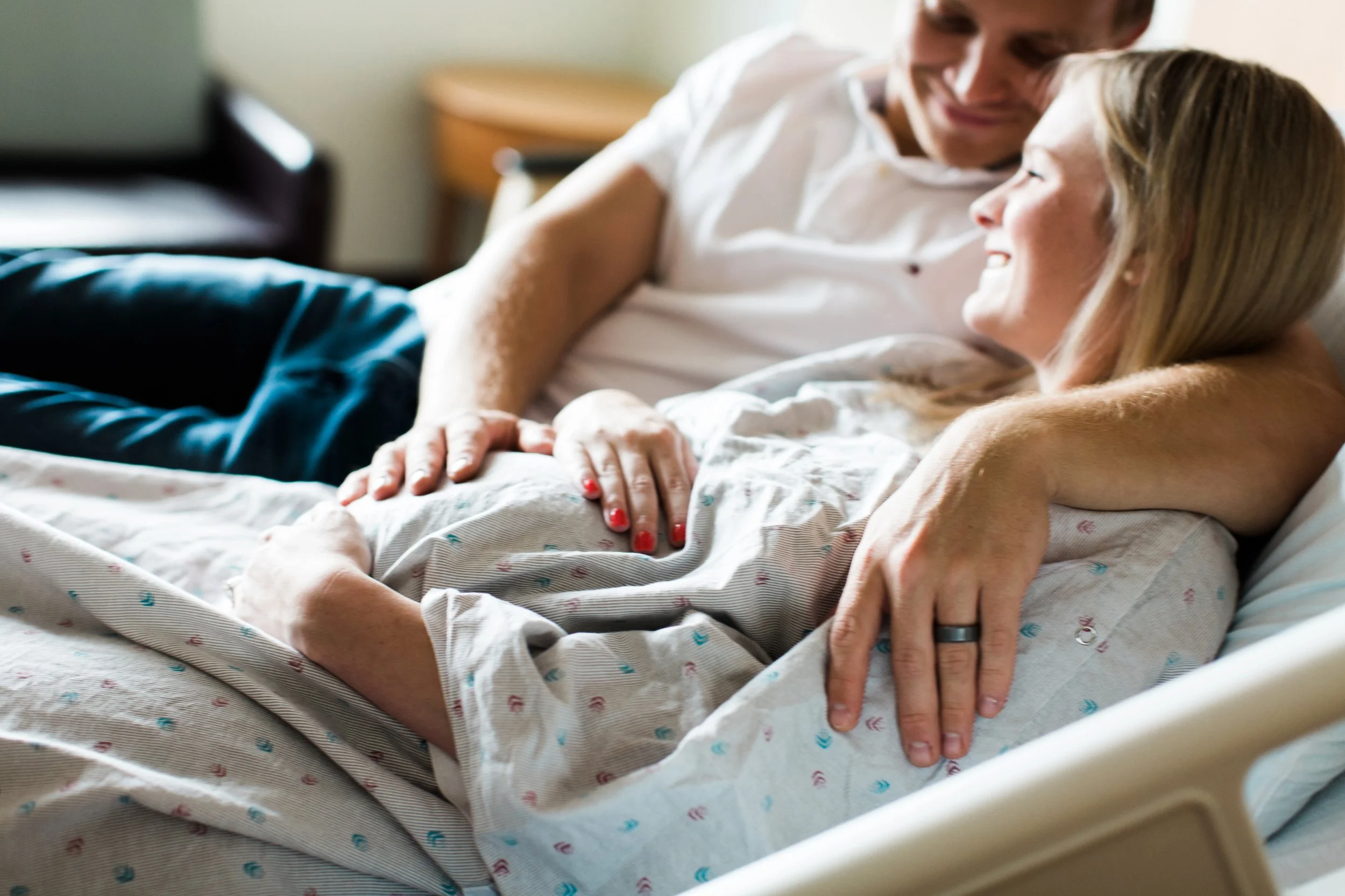 baton-rouge-birth-services-hospital-scenes-01-couple-38_quaint-and-whim-lifestyle-birth-photographer-louisiana.jpg