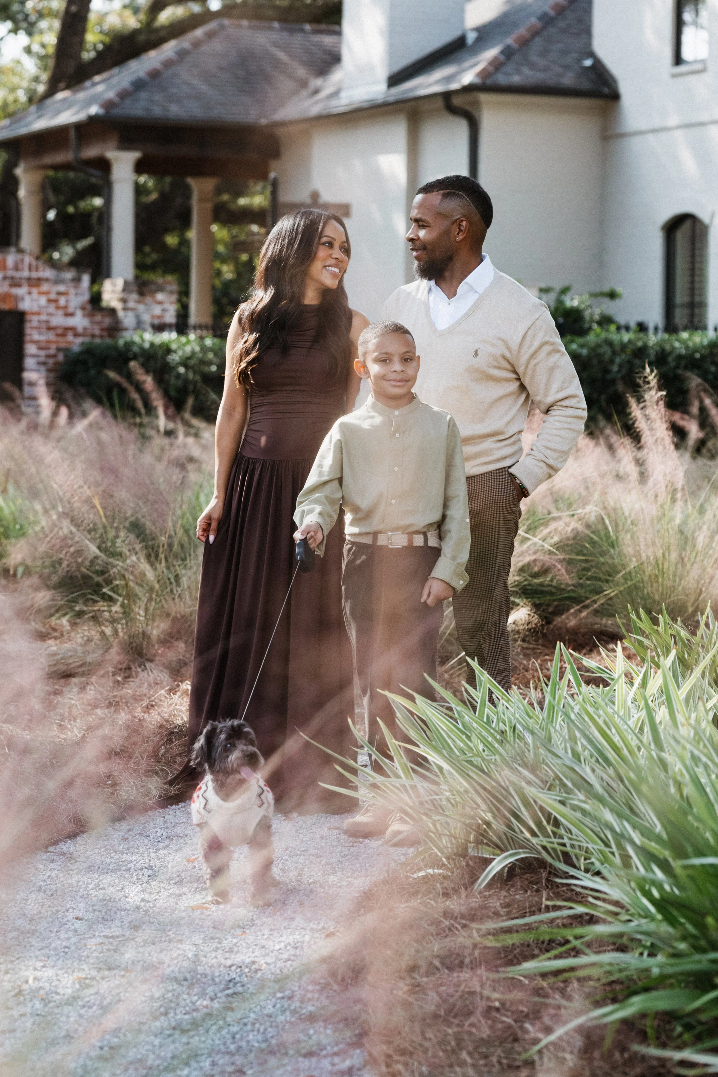 Gray-2025-Gilmour-Family-Mini-003.JPG
