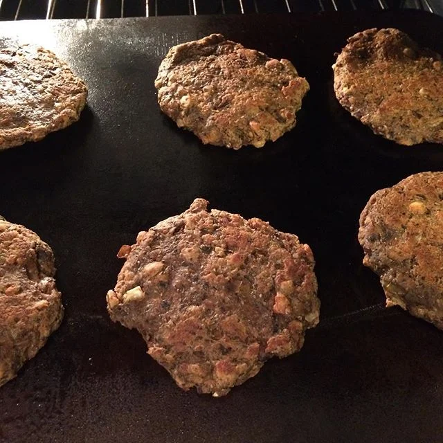 Vegan. Burgers. Steel. Yum. Thanks @ppiikknniikk .