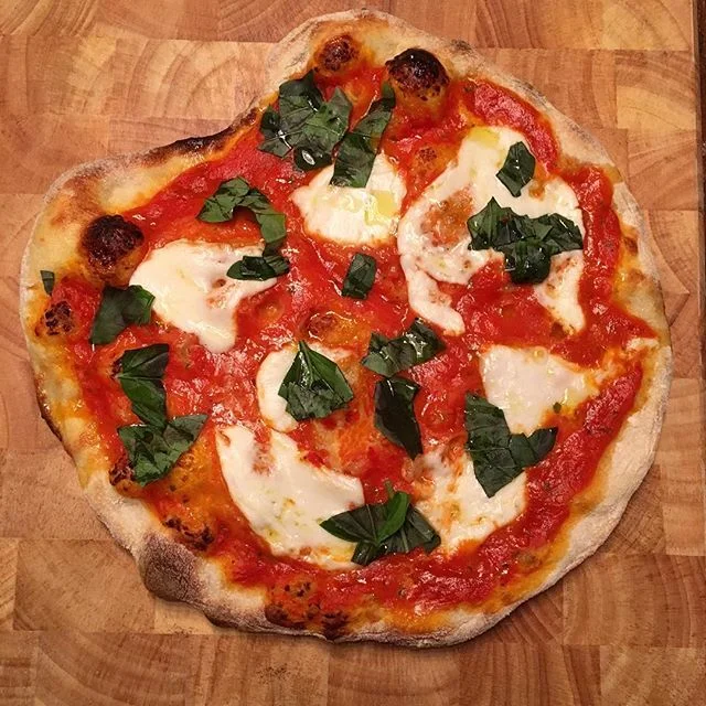 @ccuinmtl is getting quite good at this pizza thing.