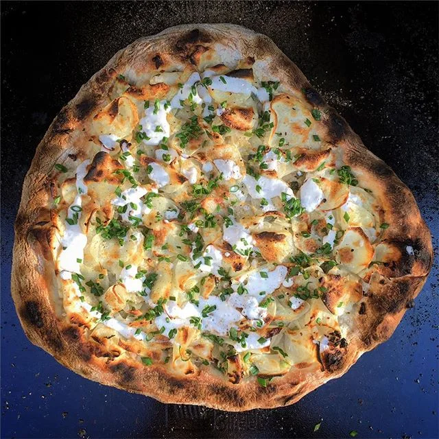 @basicallyjones Fresh pizza!