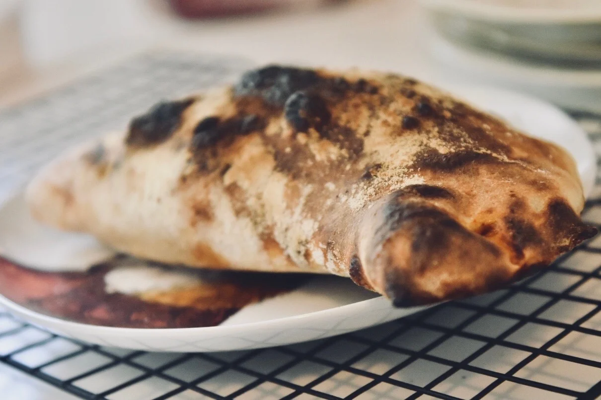 IntentionalCalzone3.jpg