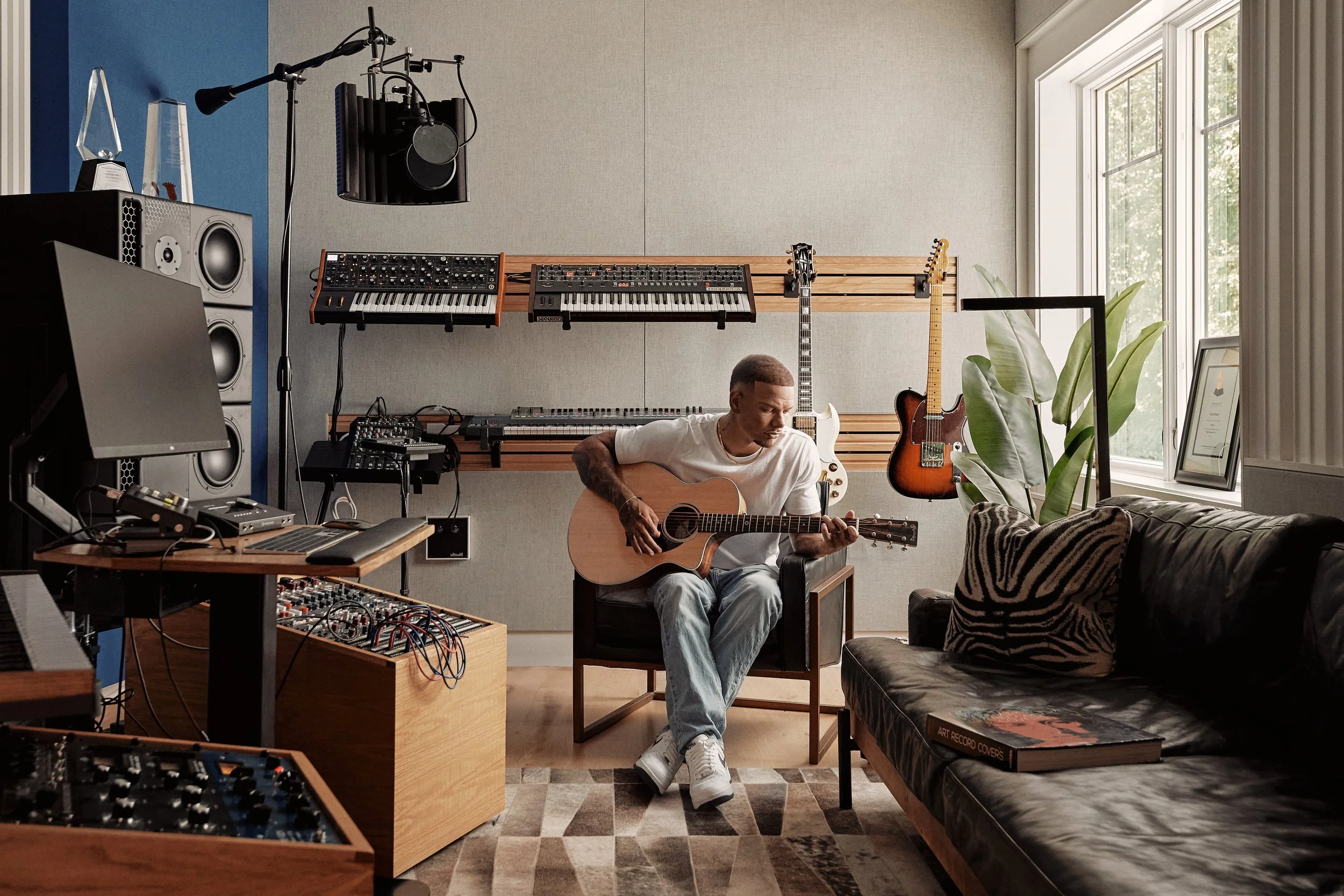 AD_KaneBrown_StudioPortrait_WebSafe 2.jpg