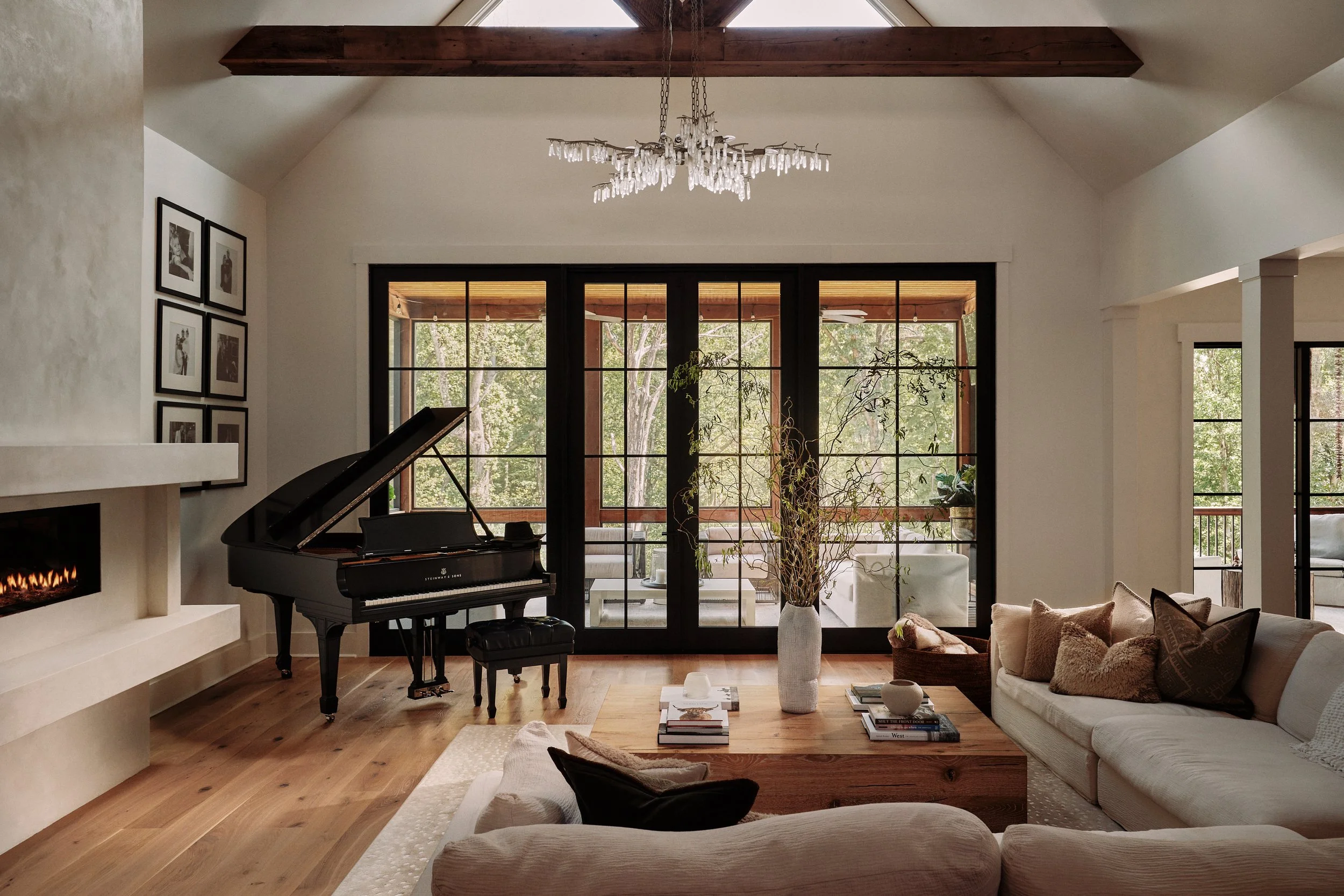 AD_KaneBrown_LivingArea_WebSafe 2.jpg