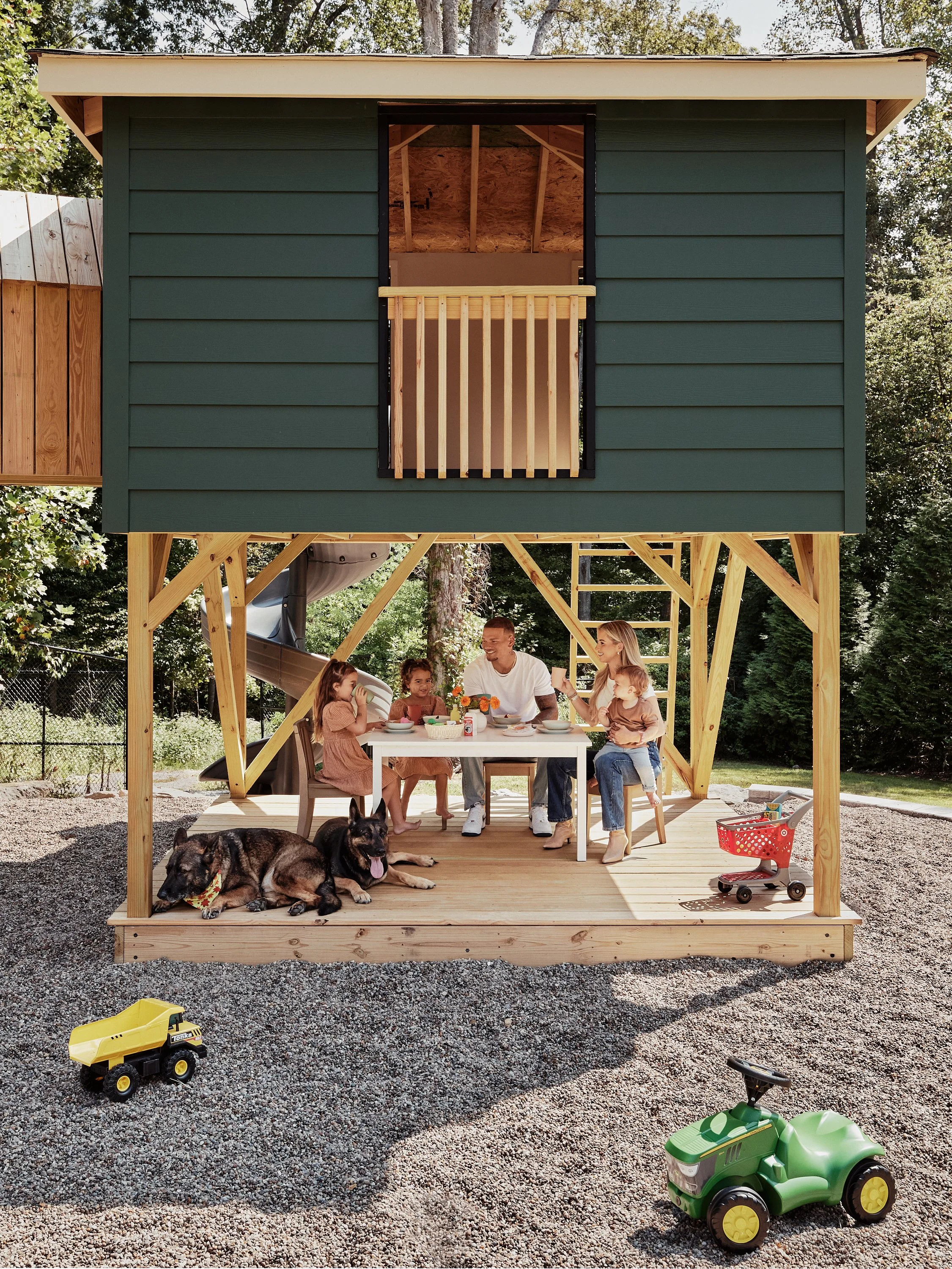 AD_KaneBrown_FamilyPortrait_Vertical_WebSafe 4.jpg