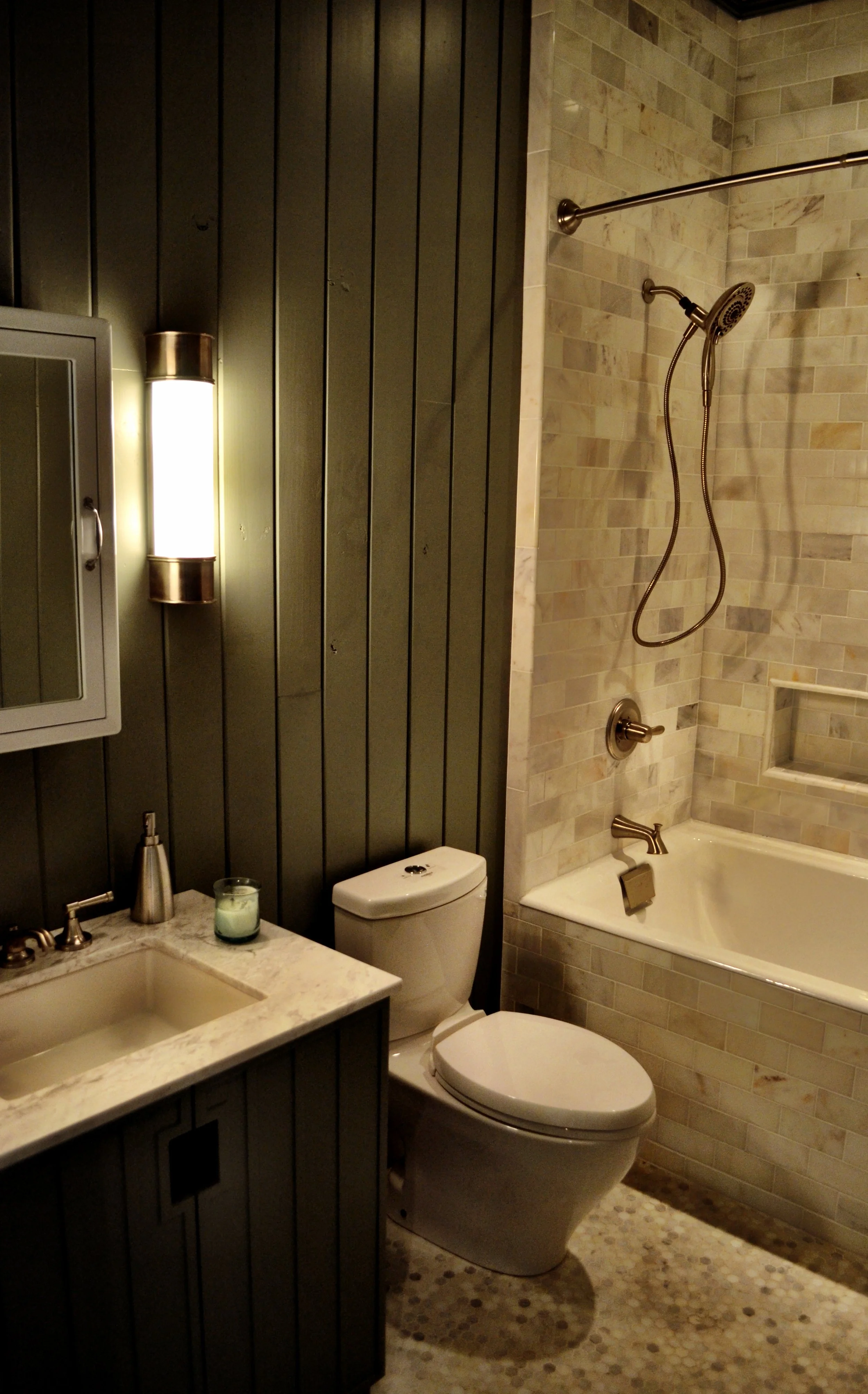 Roberts Bath.JPG